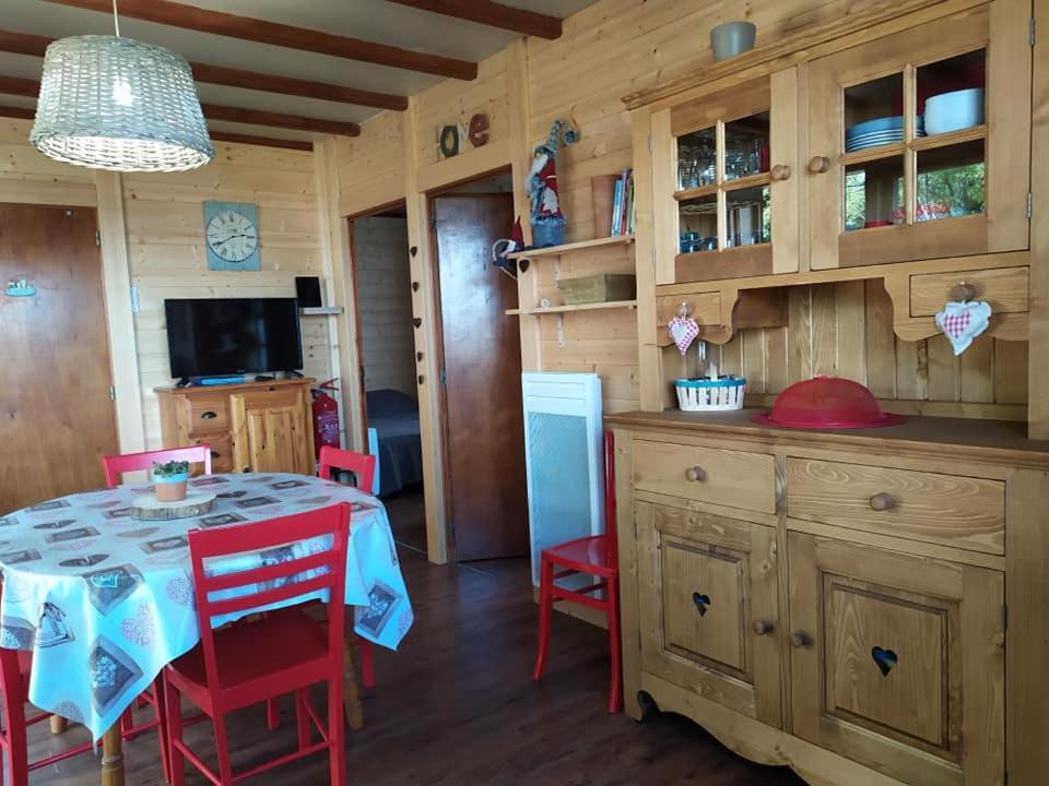 Chalet Du Spiemont Champdray Eksteriør bilde